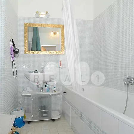 Rybna Large Prag